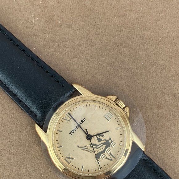 Special Tourneau Champagne Dial Pegasus Gold Watch Limited Edition - Picture 3 of 8